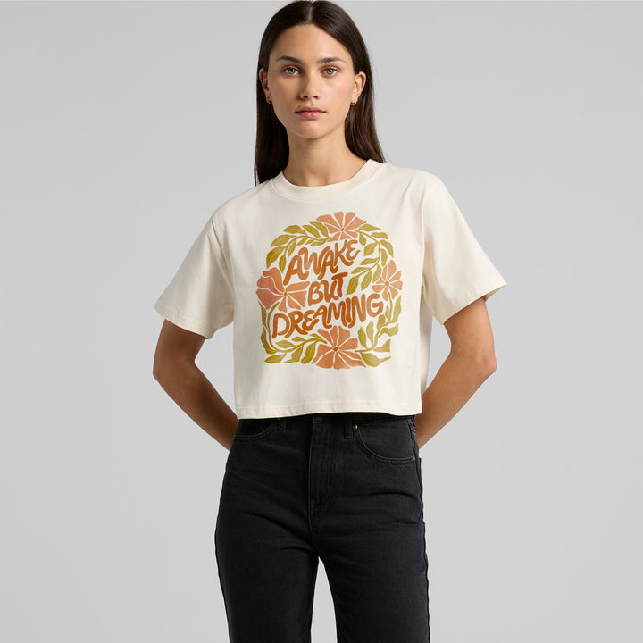 Crop top éveillé mais rêvant