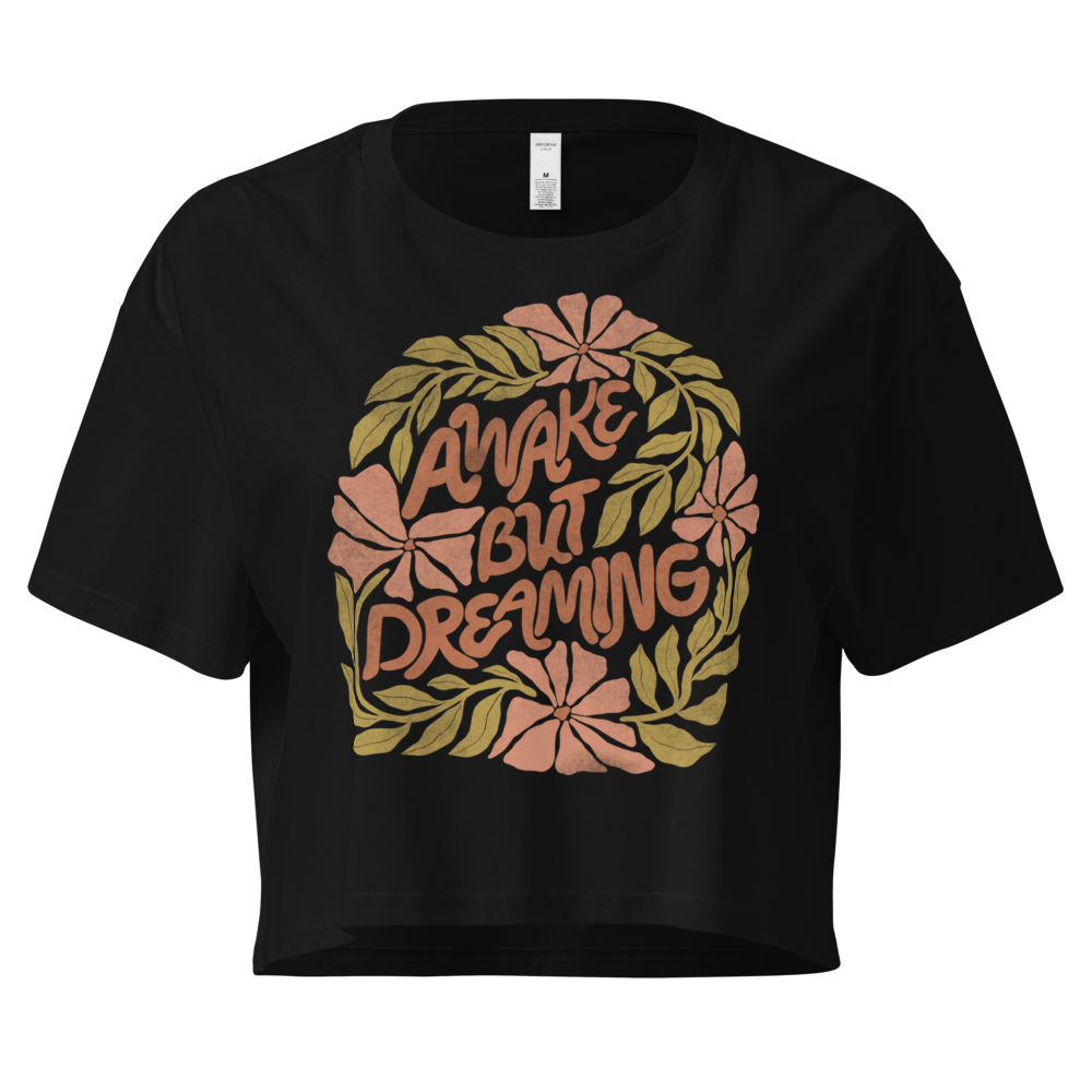 Crop top éveillé mais rêvant